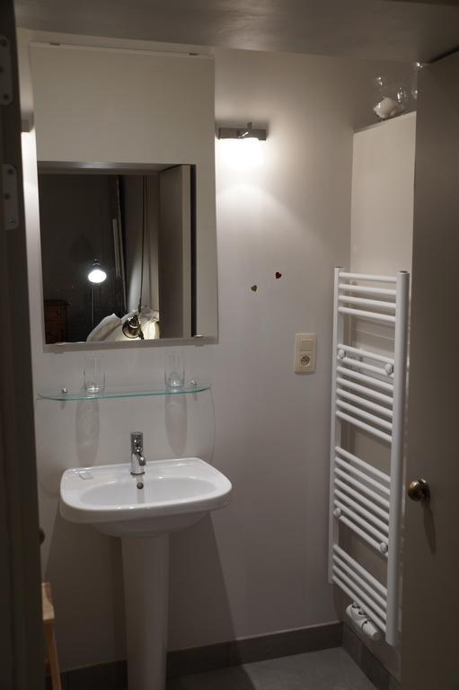 B&B Cense De La Tour Nil Saint-Vincent Стая снимка